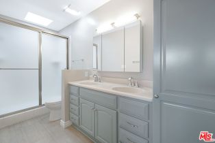 Condominium, 1253 Berkeley st, Santa Monica, CA 90404 - 19