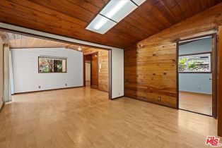 , 6141 Corbin ave, Tarzana, CA 91356 - 9