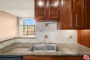 , 10275 Missouri ave, Westwood, CA 90025 - 9