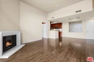 , 10275 Missouri ave, Westwood, CA 90025 - 3