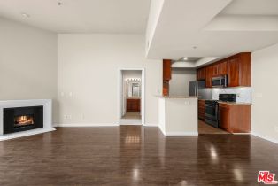 , 10275 Missouri ave, Westwood, CA 90025 - 6