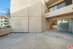 , 1633 Bentley ave, Westwood, CA 90025 - 13