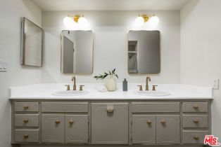 Single Family Residence, 16634 Nanberry rd, Encino, CA 91436 - 35