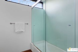 Single Family Residence, 7 Vicente ter, Santa Monica, CA 90401 - 44