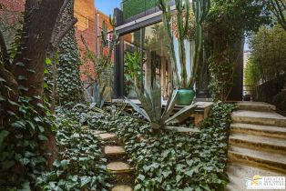 Single Family Residence, 7 Vicente ter, Santa Monica, CA 90401 - 5