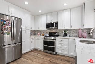 Condominium, 18730 Hatteras st, Tarzana, CA 91356 - 11