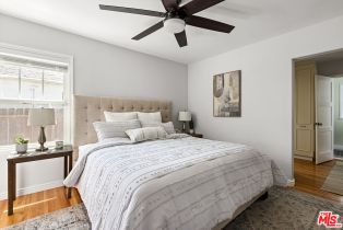 Single Family Residence, 18336 Calvert st, Tarzana, CA 91335 - 17