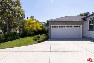 Single Family Residence, 18336 Calvert st, Tarzana, CA 91335 - 26