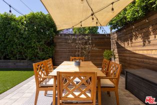 Single Family Residence, 18336 Calvert st, Tarzana, CA 91335 - 20