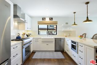 Townhouse, 17258 Palisades cir, Pacific Palisades, CA 90272 - 13