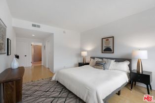 Condominium, 10475 Ashton ave, Westwood, CA 90024 - 14
