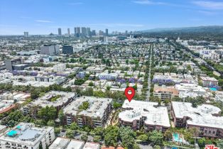 Condominium, 300 Swall dr, Beverly Hills, CA 90211 - 37