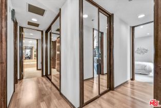 Condominium, 300 Swall dr, Beverly Hills, CA 90211 - 16