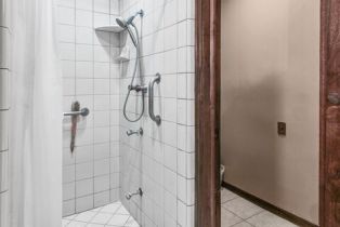 Condominium, 300 Swall dr, Beverly Hills, CA 90211 - 22