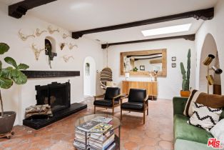 Single Family Residence, 1012 Superba ave, Venice, CA 90291 - 7