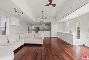 , 1744 10th st, Santa Monica, CA 90404 - 8