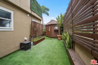 , 1744 10th st, Santa Monica, CA 90404 - 24