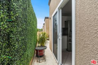 , 1744 10th st, Santa Monica, CA 90404 - 14