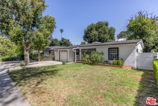 Single Family Residence, 22027 Viscanio rd, Woodland Hills, CA 91364 - 3