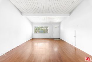 Single Family Residence, 22027 Viscanio rd, Woodland Hills, CA 91364 - 15