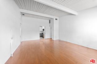 Single Family Residence, 22027 Viscanio rd, Woodland Hills, CA 91364 - 13