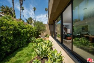 , 848 Milwood ave, Venice, CA 90291 - 8