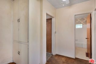 Single Family Residence, 717 Marco pl, Venice, CA 90291 - 12