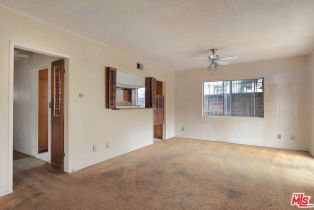 Single Family Residence, 717 Marco pl, Venice, CA 90291 - 8