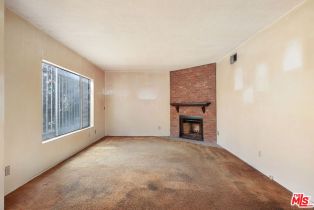 Single Family Residence, 717 Marco pl, Venice, CA 90291 - 5