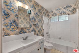 Single Family Residence, 717 Marco pl, Venice, CA 90291 - 18