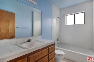 Single Family Residence, 717 Marco pl, Venice, CA 90291 - 27