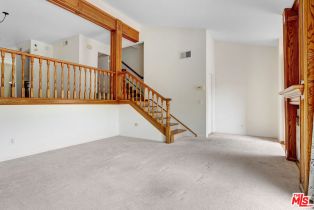 , 6232 Nita ave, Woodland Hills, CA 91367 - 5