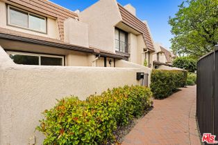 , 6232 Nita ave, Woodland Hills, CA 91367 - 3