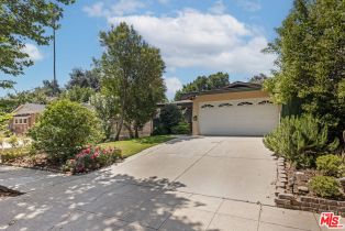 Single Family Residence, 22100 Dumetz rd, Woodland Hills, CA 91364 - 3