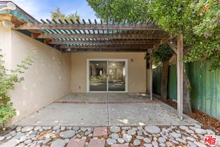 Single Family Residence, 22100 Dumetz rd, Woodland Hills, CA 91364 - 8