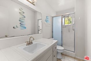 Single Family Residence, 22100 Dumetz rd, Woodland Hills, CA 91364 - 29