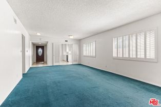 Single Family Residence, 22100 Dumetz rd, Woodland Hills, CA 91364 - 15