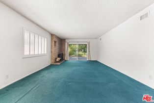 Single Family Residence, 22100 Dumetz rd, Woodland Hills, CA 91364 - 12