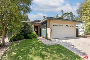 Single Family Residence, 22100 Dumetz Rd, Woodland Hills, CA  Woodland Hills, CA 91364