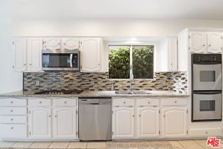 Single Family Residence, 12954 Otsego st, Sherman Oaks, CA 91423 - 18