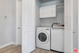 , 21037 Costanso St, Woodland Hills, CA 91364 - 20