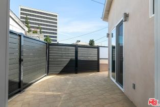 , 21037 Costanso St, Woodland Hills, CA 91364 - 12