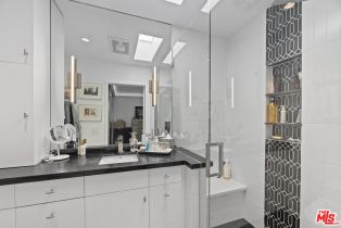 Condominium, 520 Strand st, Santa Monica, CA 90405 - 13