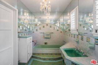 Single Family Residence, 809 MALCOLM ave, Westwood, CA 90024 - 14