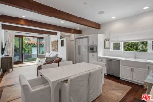 Single Family Residence, 809 MALCOLM ave, Westwood, CA 90024 - 6