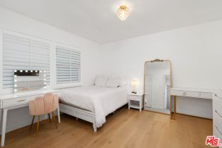 Single Family Residence, 21412 Providencia st, Woodland Hills, CA 91364 - 13