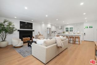 Single Family Residence, 21412 Providencia st, Woodland Hills, CA 91364 - 4