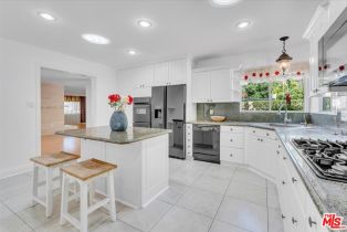 , 23264 Calvert st, Woodland Hills, CA 91367 - 19