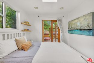 Single Family Residence, 718 Vernon ave, Venice, CA 90291 - 8