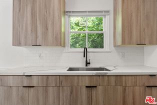 , 308 Reeves dr, Beverly Hills, CA 90212 - 8